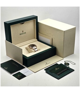 Rolex Cosmograph Daytona  40 NEW ROLEX SERVICE -  2023 B+P | rose gold chocolate / choco Oyster