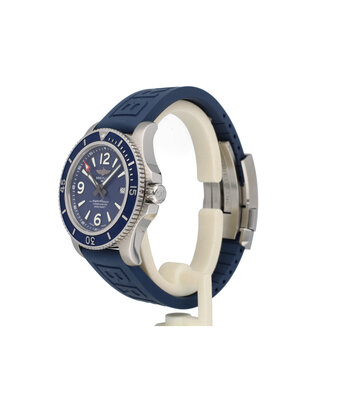 Breitling Superocean Automatic 44 - 2023 box + papers | steel blue