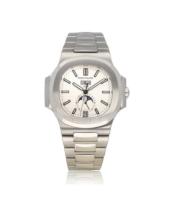 Patek Philippe Nautilus Annual Calendar Moonphase  - 2015 B+P | Annual Calendar white from