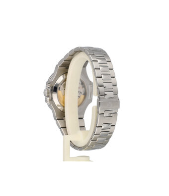 Patek Philippe Nautilus Annual Calendar Moonphase  - 2015 B+P | Annual Calendar white from