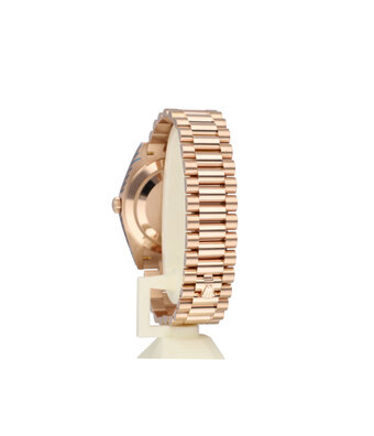 Rolex Day-Date 40 NEW ROLEX SERVICE - 2016 box + papers | rose gold olive / money green Presiden