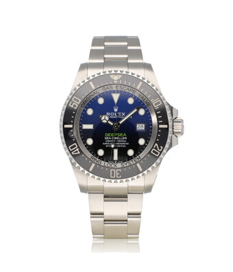 Rolex Sea-Dweller  44 - 2022 box + papers | steel black dial Oyster
