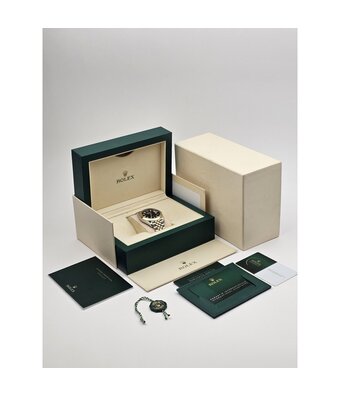 Rolex Datejust 41 NEW ROLEX SERVICE - 2020 B+P | steel - yellow gold black domed Jubilee