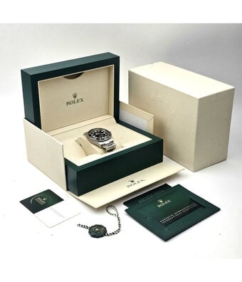 Rolex Submariner No Date 41 NEW ROLEX SERVICE - 2024 box + papers | steel black ceramic
