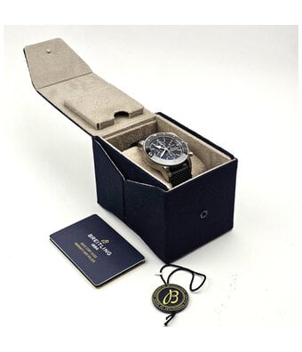 Breitling Superocean Heritage Chronograph 44 NEW - UNWORN - 2026 box + papers | steel black rubber