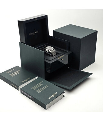 Audemars Piguet Royal Oak  41 NEW AP SERVICE - 2017 box + papers | steel black