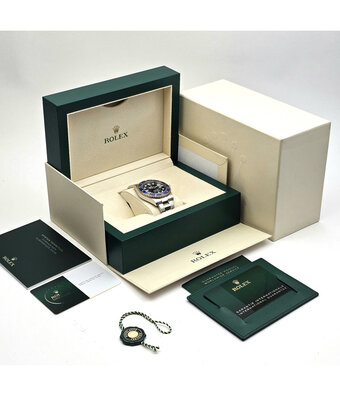 Rolex Submariner Date 41 NEW ROLEX SERVICE - 2024 B+P | steel - gold blue - bluesy sunburst Oyst