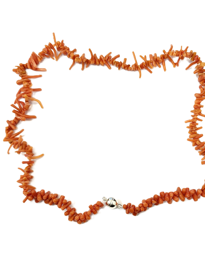 Renaissance Cultuurparels Collier - Kapittelstokjes - Zilveren magneetslot - 53.5 cm