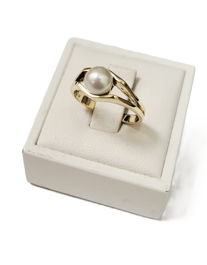 Occasions by Marleen Occasions by Marleen - 14 karaats - Gouden ring - Parel - Maat 17.25