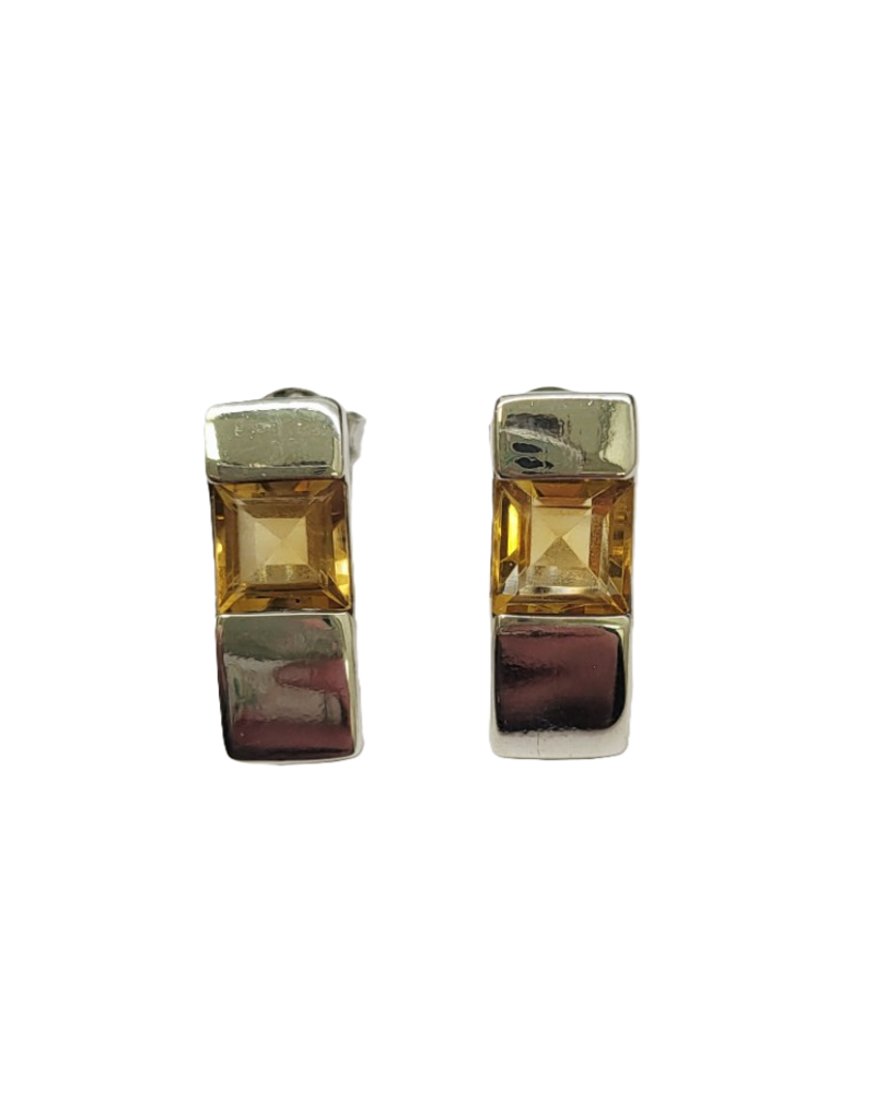 Occasions by Marleen Occasions by Marleen - Zilveren oorknoppen - Oranje zirkonia