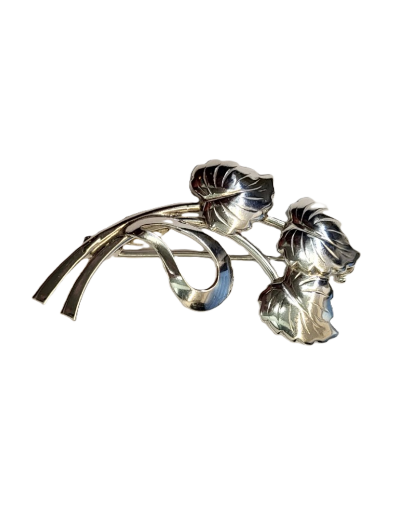 Occasions by Marleen Occasions by Marleen - Zilveren broche - 3 blaadjes