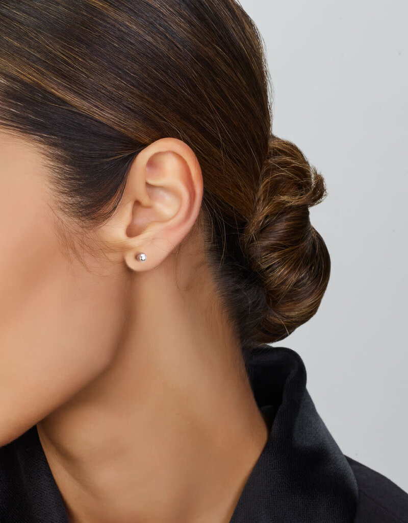 Zilveren oorknoppen - Gerhodineerd - Bol - 4 mm