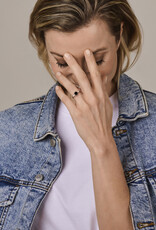 Zilveren ring - Gerhodineerd - Onyx - Maat 17.75