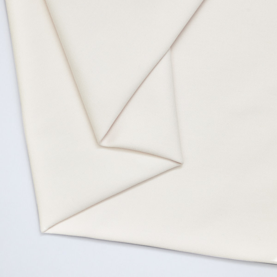 Organic Canvas Cotton Twill Creamy white De Stoffenkamer