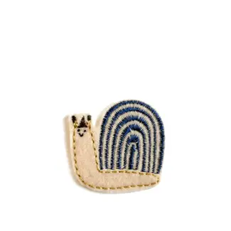 Halfbird Strijkapplicatie don’t grow up slak