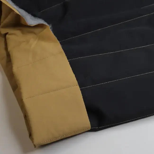 MeterMeter Stepped Ripstop Casey Quilt - black / cinnamon