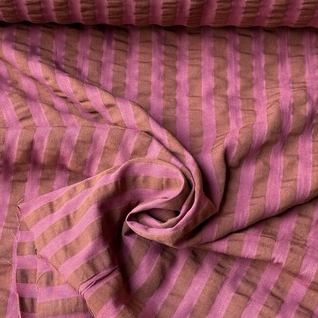 Seersucker Cotton mix - mid  Stripes rusty pink / camel