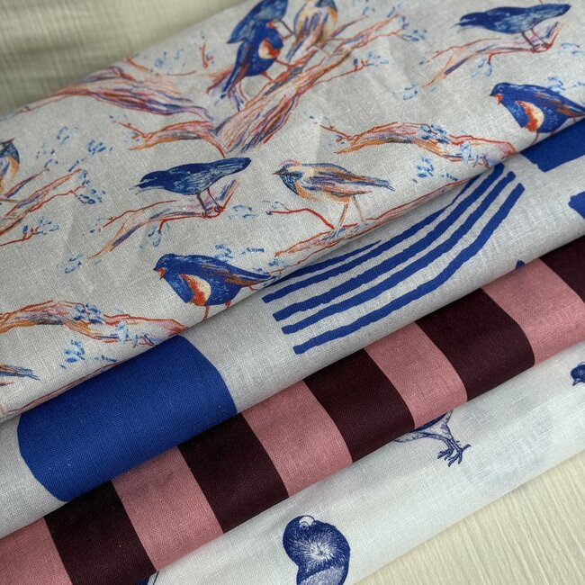 Capsule Fabrics Washed Linen - vertical burgundy / salmon