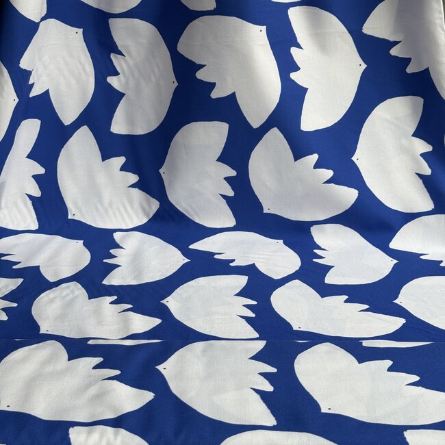 Capsule Fabrics Cotton Poplin - Bright royal Birds