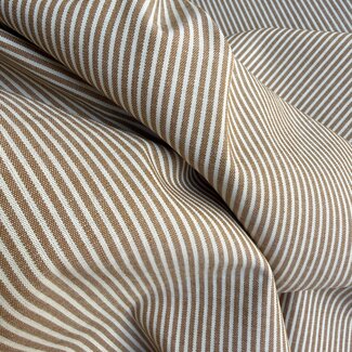 De Stoffenkamer Cotton Poplin fine stripes - caramel