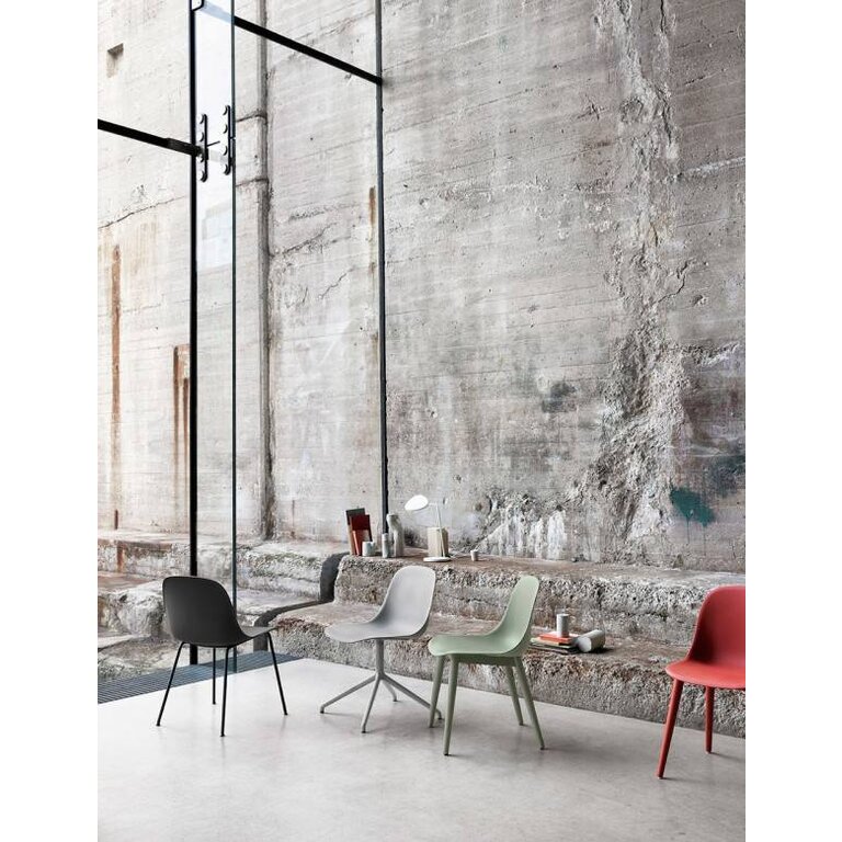 Muuto Fiber Side Chair / sled base