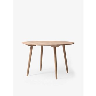 &Tradition In Between table SK4 round 120 cm &Tradition In Between table SK4 round 120 cm