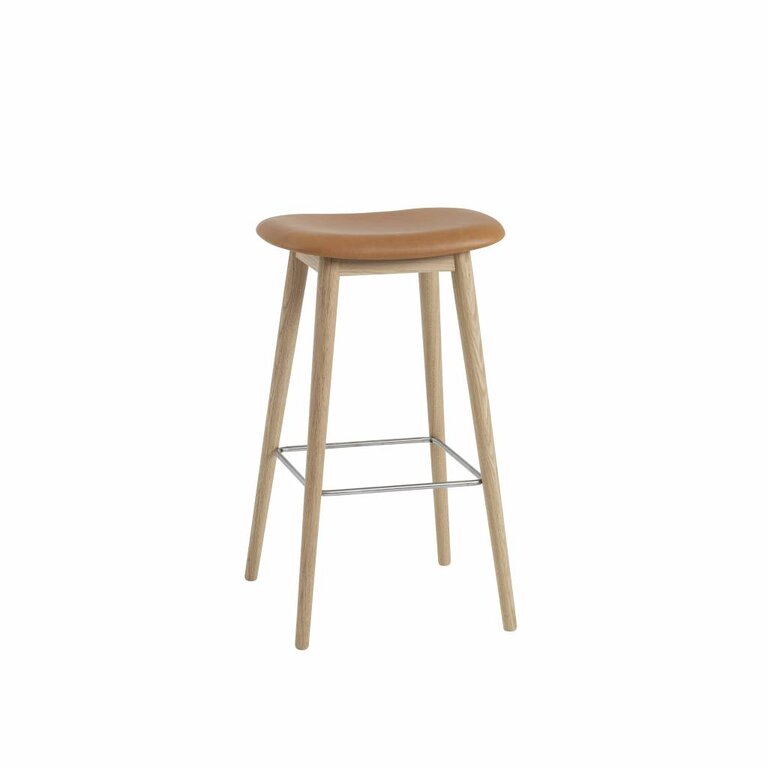 Muuto Fiber Bar Stool wood base