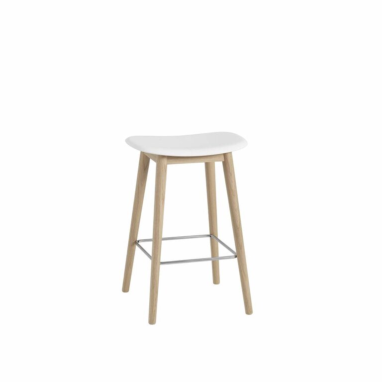 Muuto Fiber Bar Stool wood base