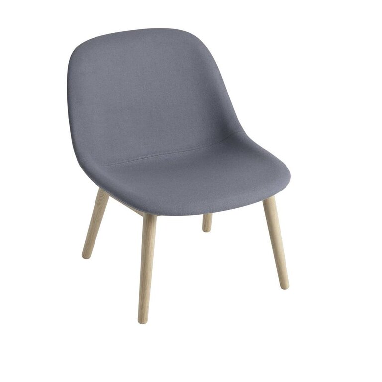Muuto Fiber Lounge Chair / wood base