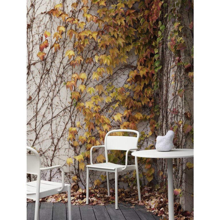 Muuto Linear steel armchair