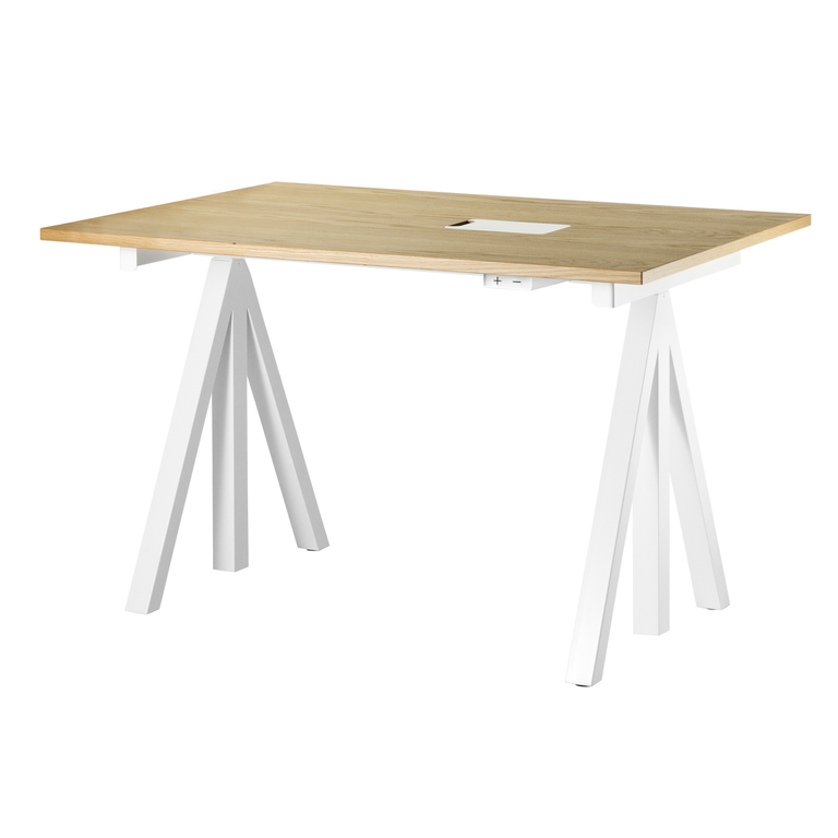 String Furniture Works Height-adjustable work desk 120 x 78 cm