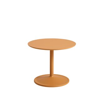 Muuto Soft Side Table Ø 48 H: 40 CM Muuto Soft Side Table Ø 48 H: 40 CM