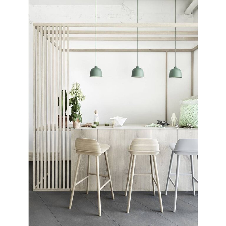 Muuto Grain hanglamp dusty green showroommodel