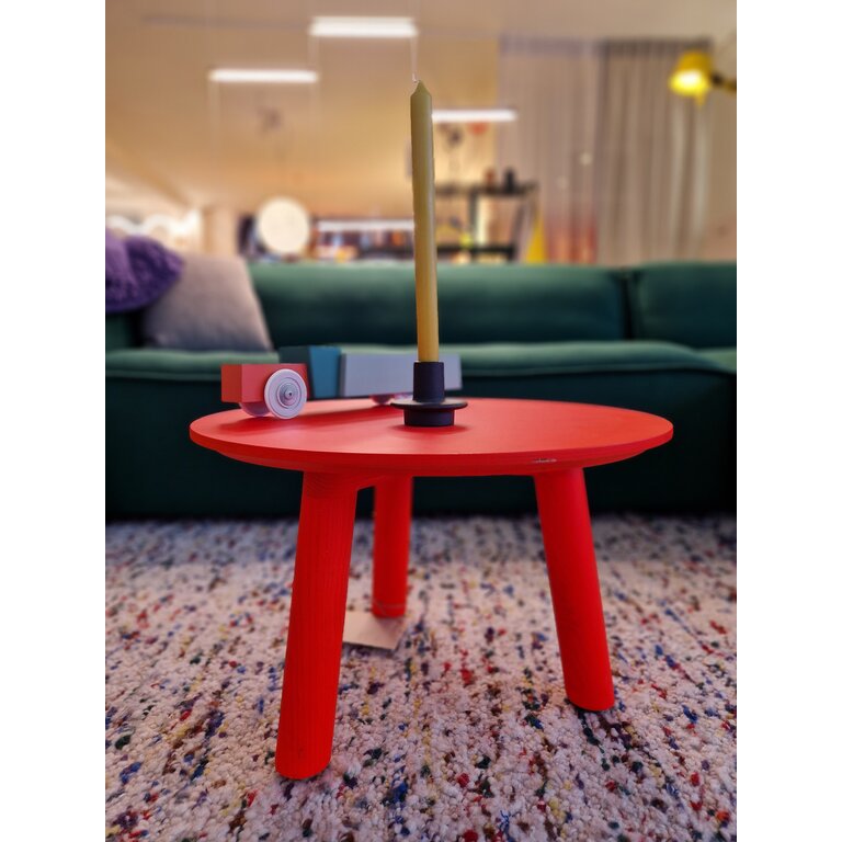 Objekte Unserer Tage Meyer Color Coffee Table 53 x 35 cm  ash lacquered luminous red  showroommodel