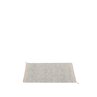 Muuto Ply Rug / Recycled Polyester 85 x 140 cm Muuto Ply Rug / Recycled Polyester 85 x 140 cm