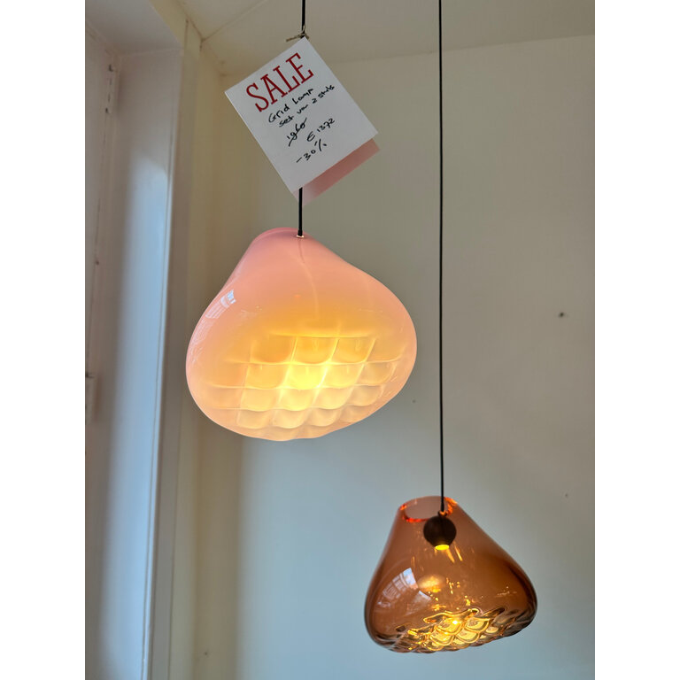 studio Thier & van Daalen Grid Lamp opal pink & peach showroommodel set van 2 stuks SALE