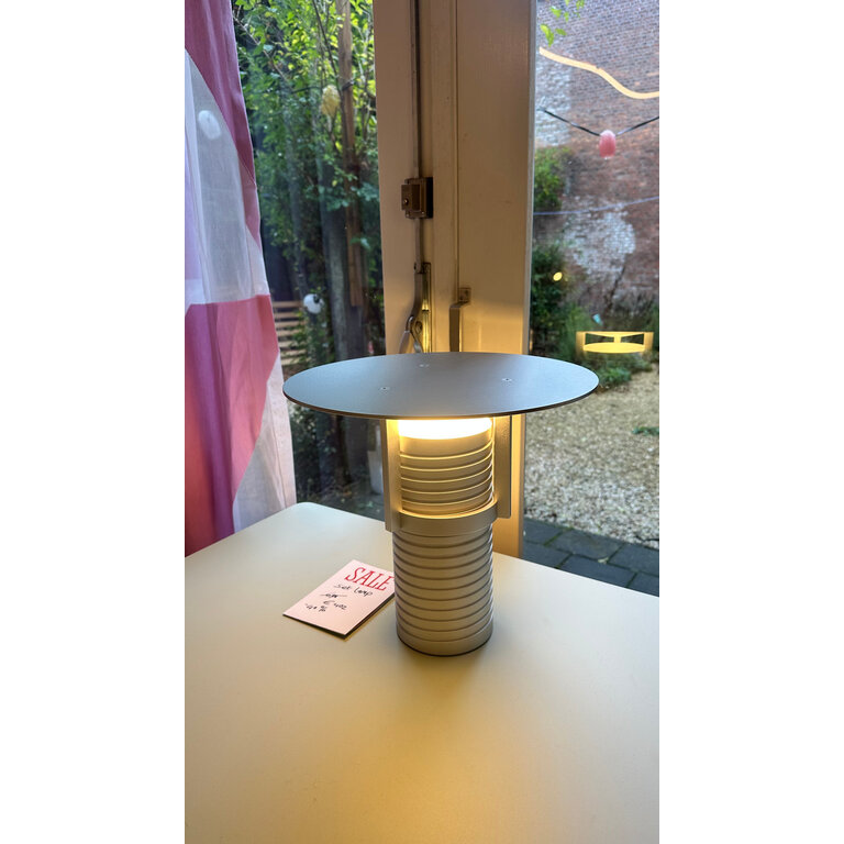 Muuto Set Table Lamp showroommodel SALE