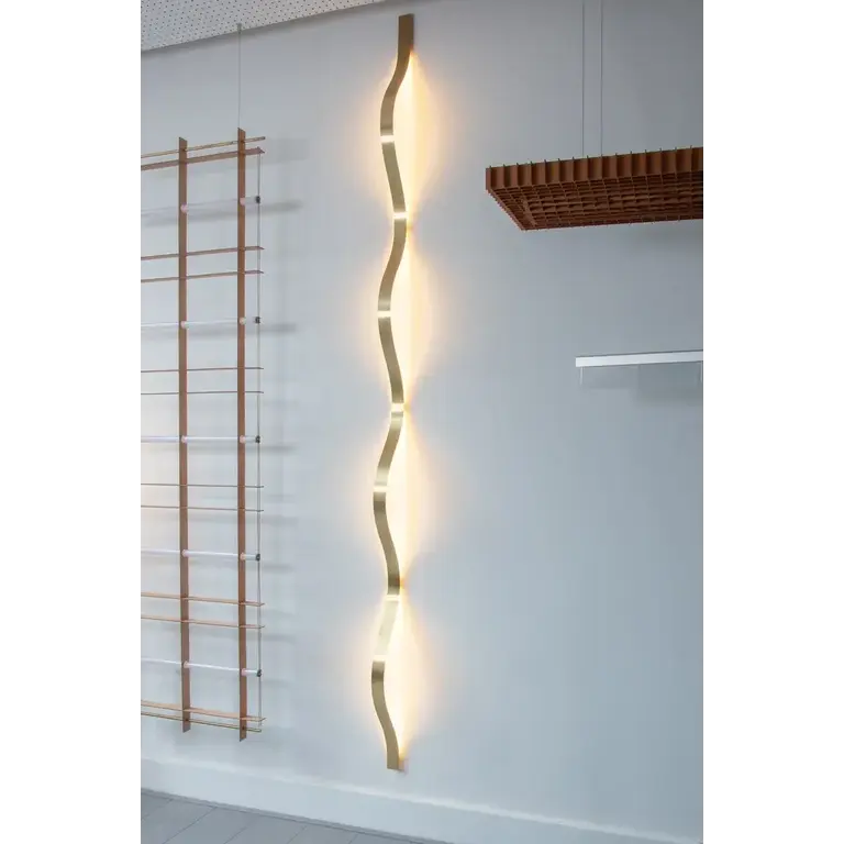 Array / David Derksen Sine Light (wall)