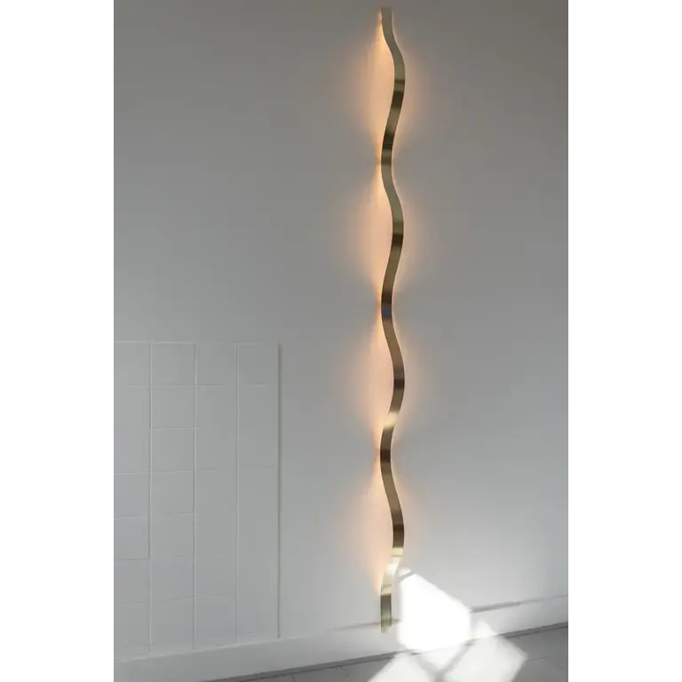 Array / David Derksen Sine Light (wall)