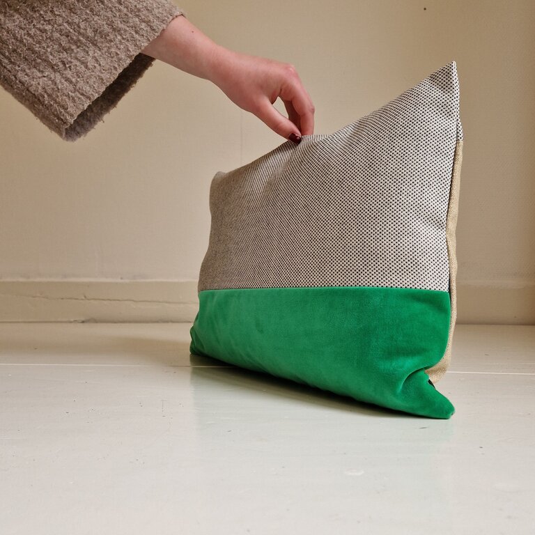 Jantien Baas X Edwin Pelser Kussens gemaakt van restanten Kvadrat stof DL6 (Deel 1)