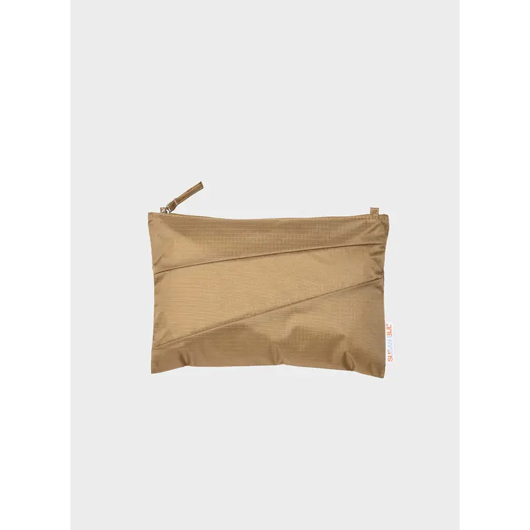 Susan Bijl The New Pouch medium