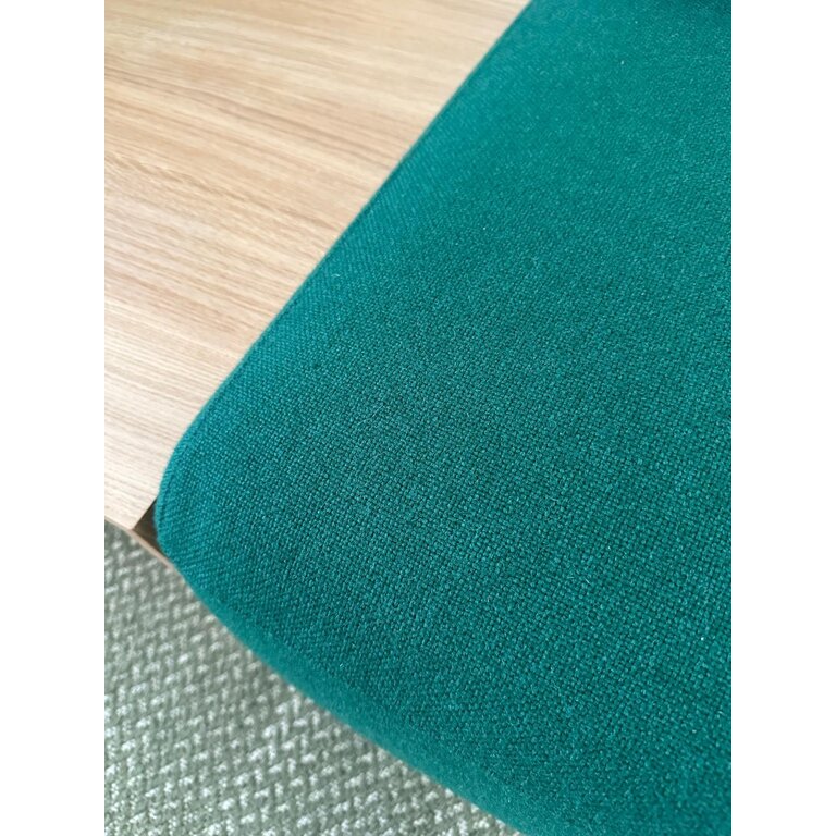 Muuto Connect Soft showroommodel  (module E, B,C,F, table & 2 cushions) Hallingdal 944