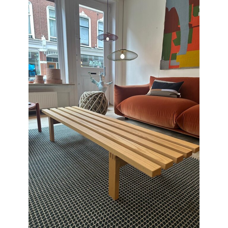 Pastoe BZ Lattenbank 160x42x30 showroomnmodel