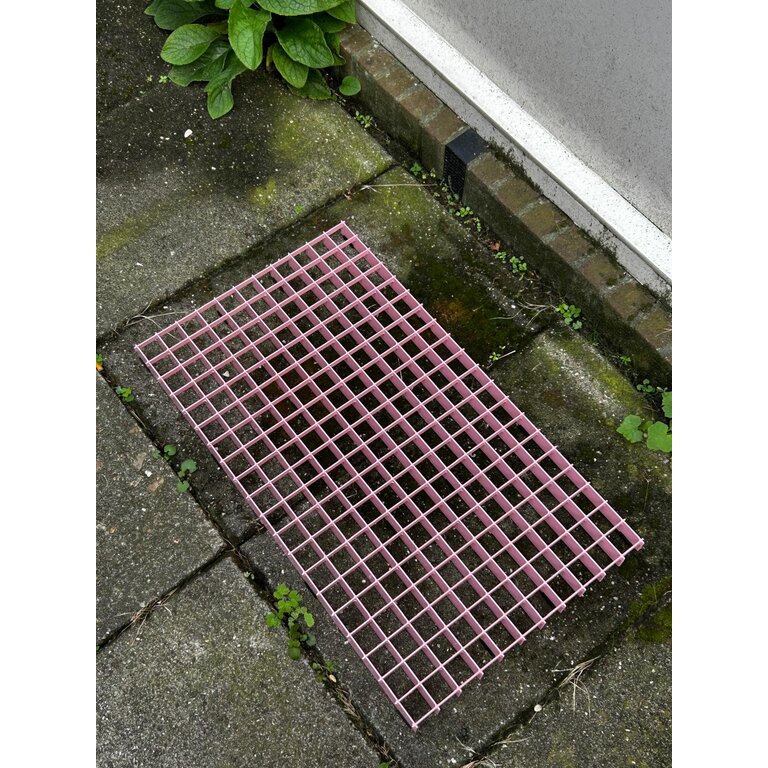 Nina van Bart & Willem van Doorn Floor Grid