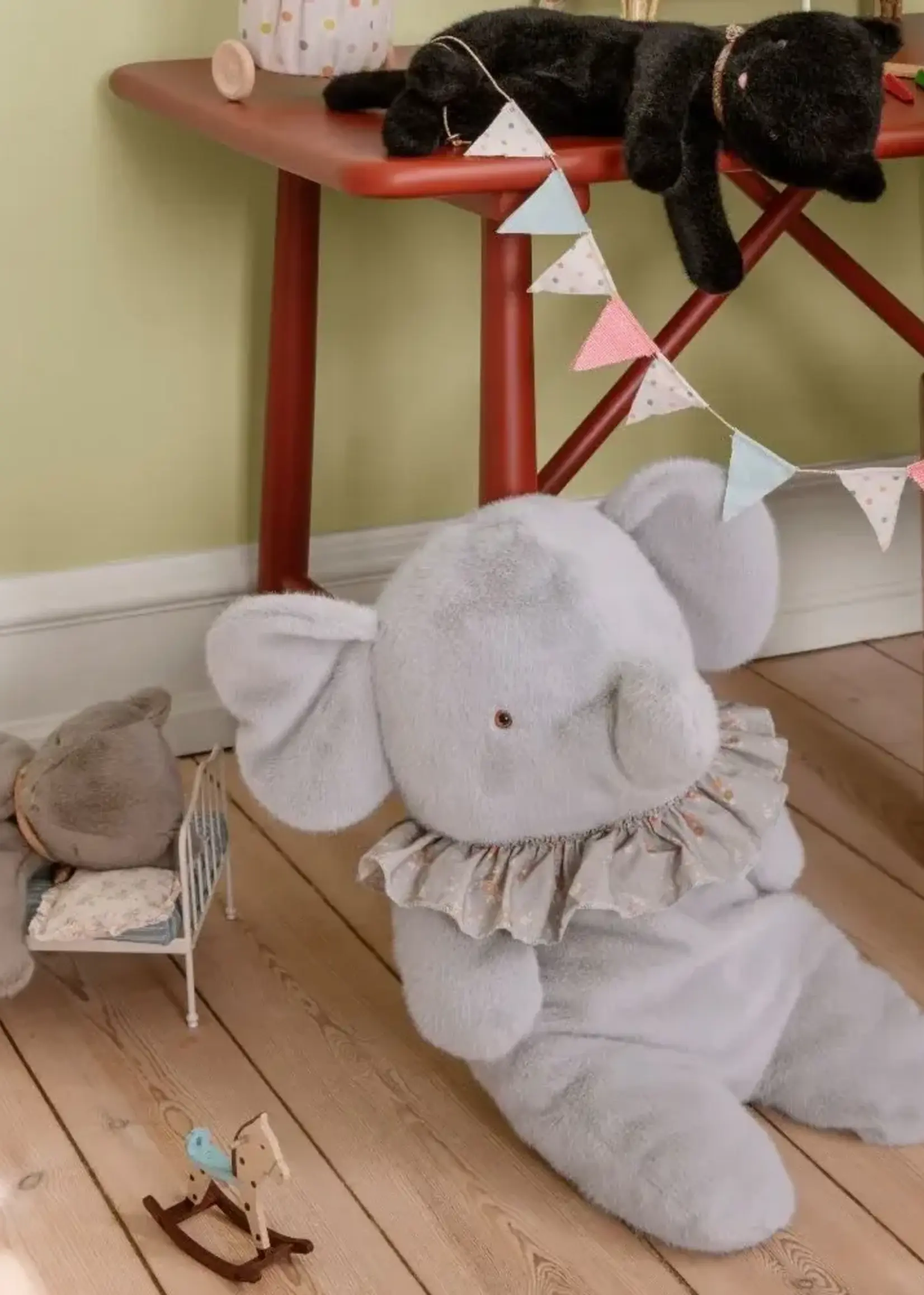 Maileg Sleeping kitten plush, Medium - Grey