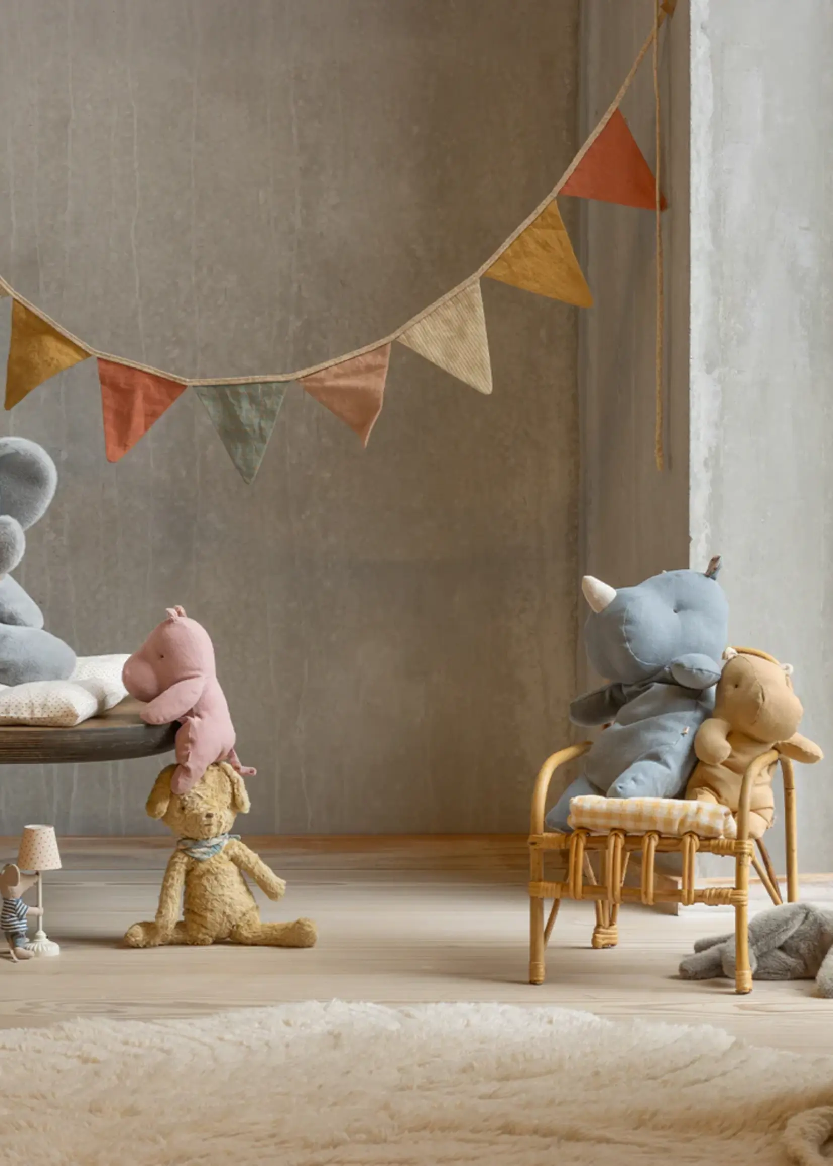 Maileg Sleeping kitten plush, Medium - Grey