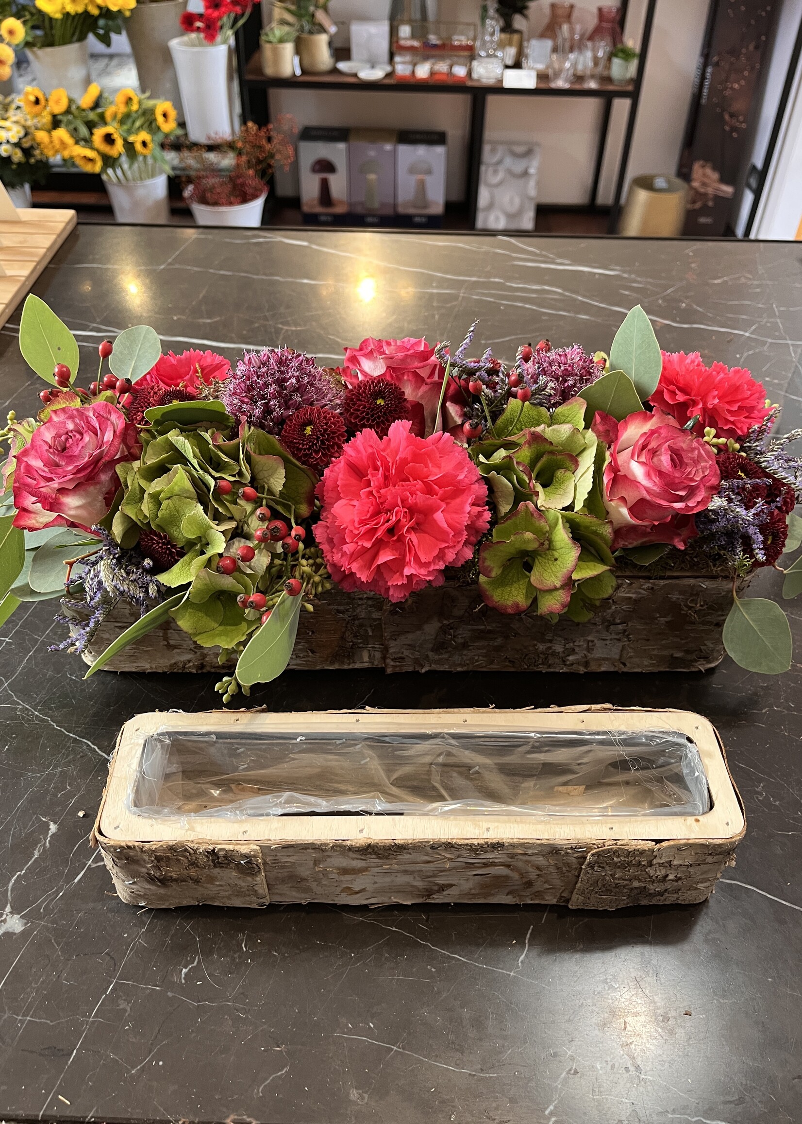 bloemstuk in NATURE BIRCH PLANTER groot RECTANGLE34X10X7CM