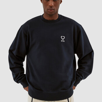 Arte Carlos Small Heart Crewneck