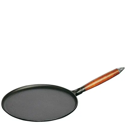 Staub Crepepan met spatel en beslagverdeler Staub Crepepan met spatel en beslagverdeler