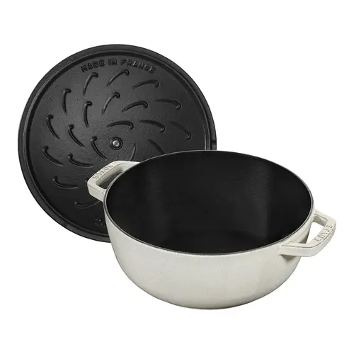 Staub Cocotte Snowflake white truffle Staub Cocotte Snowflake white truffle
